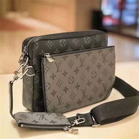 mannen tas louis vuitton|louis vuitton handbags men.